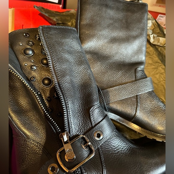 Vince Camputo-Vintage Tumbled Leather-Bejeweled Boots - Picture 10 of 10